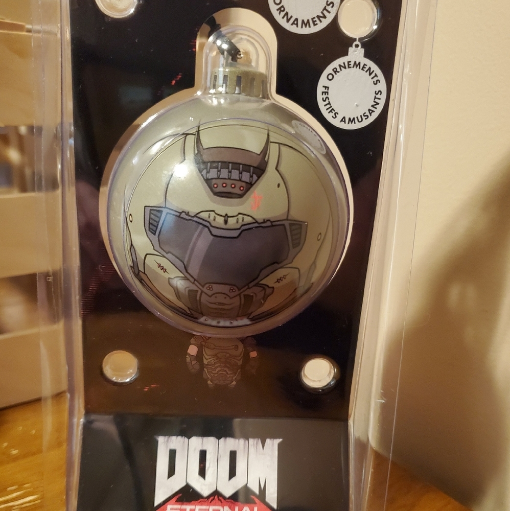 Doom eternal ornament NEW